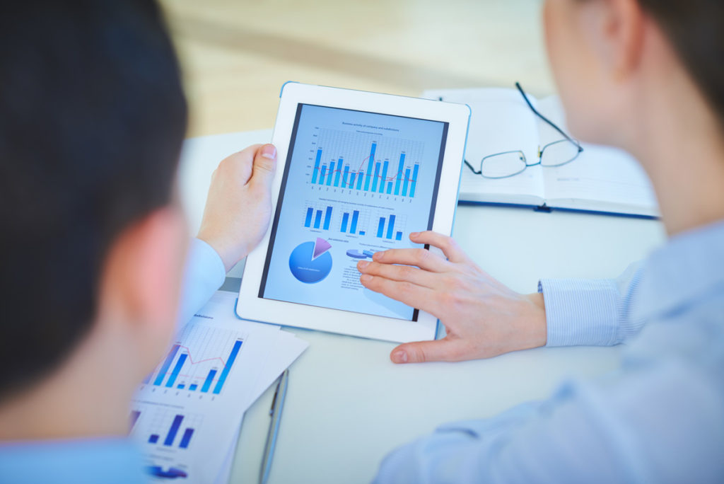 4 Ways to Expertly Manage Donor Data