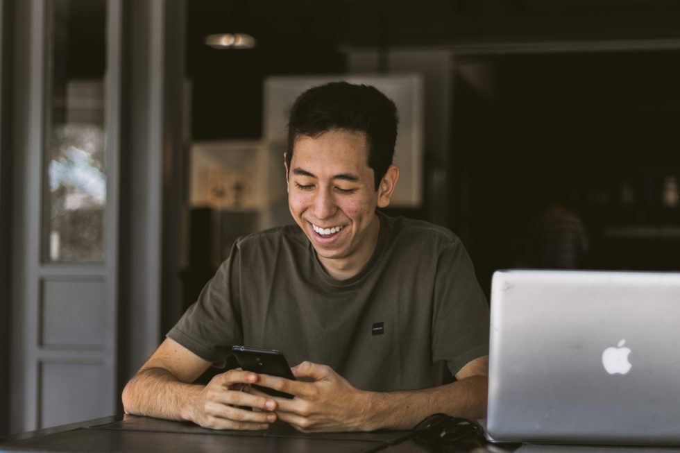 man submitting a givingtuesdaynow donation