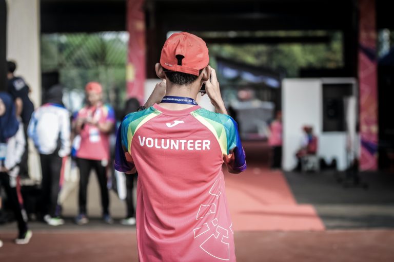 Volunteer Retention Strategies: 10 Tips to Keep Your Volunteers