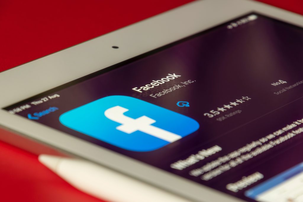 The Ultimate Guide to Facebook Fundraising
